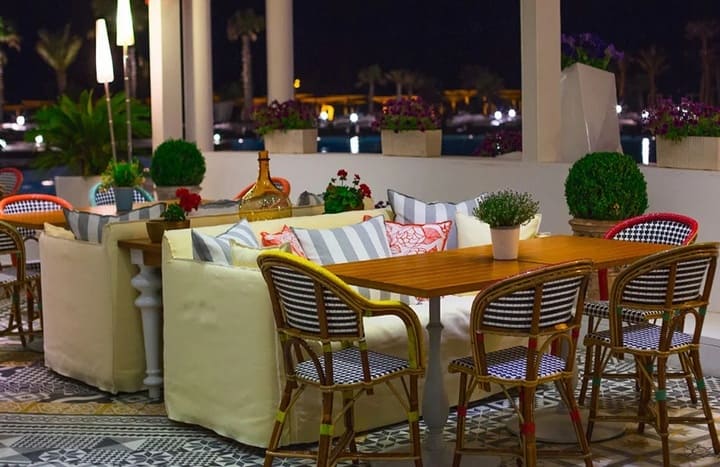 trang tri quan an (8)